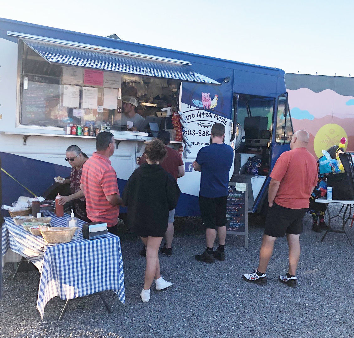 Food trucks at Tuscan Village